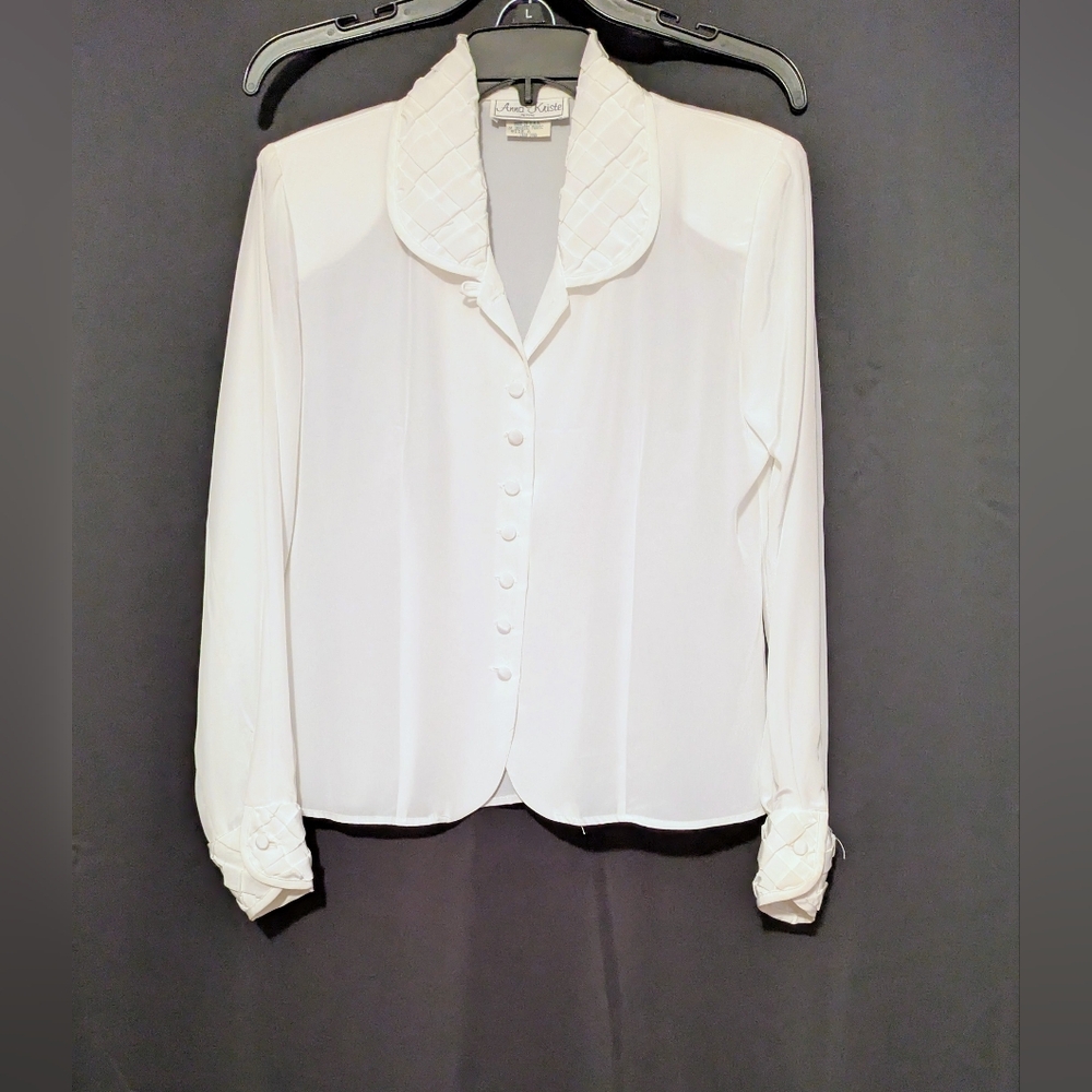 Anna Kriste White Blouse with Quilted Collar Cuffed Sleeves Size 6 Petite USA